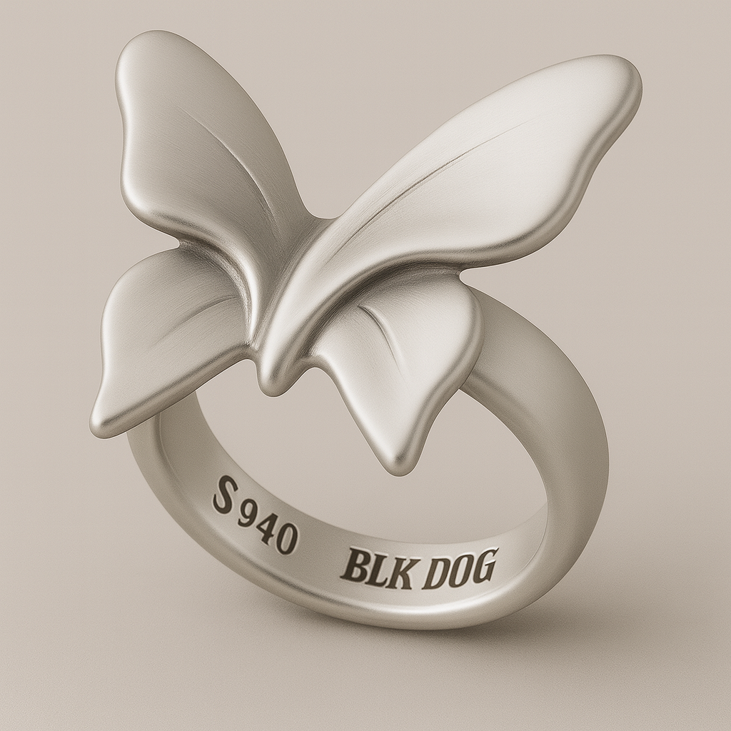 🦋 Butterfly Ring – Silver & Gold-Plated